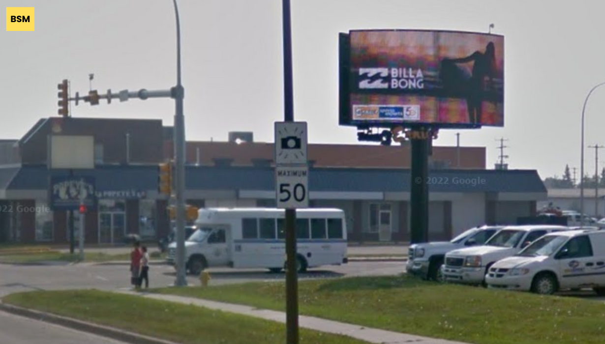 100th Street & 115 Ave (Hwy 43) Grande Prairie, AB<br/>(North Facing) Convex Board